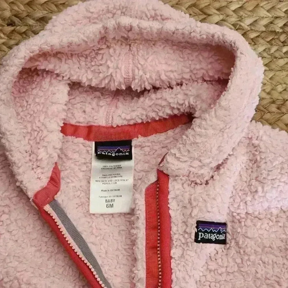 Pink Patagonia Baby Sleeper Zipper Outfit Size 6 Month Baby Girl-A1 - Picture 2 of 8